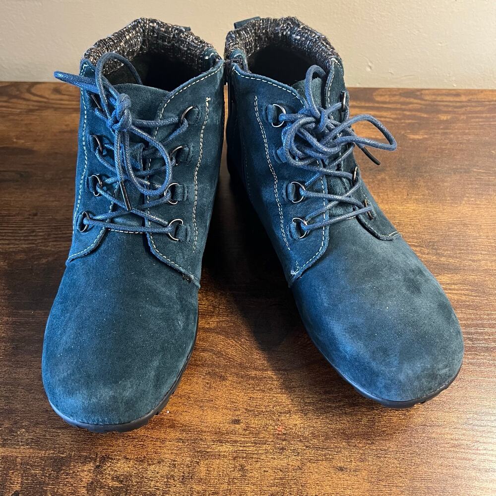 Propet Delaney Ankle Boots 7.5 Water Resistant Navy Blue Suede Lace Up Outdoor - Picture 4 of 10